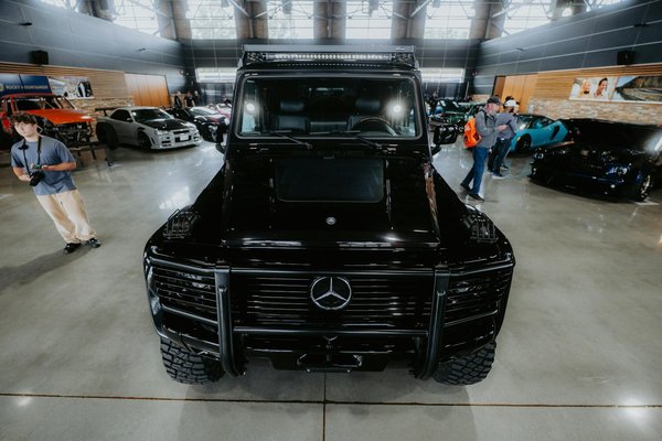 Quels sont les bénéfices des dispositifs de surveillance de la température des pneus pour les rallyes automobiles?