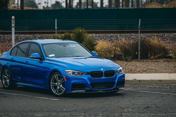 Quels sont les impacts des innovations en matière de suspension active sur la conduite en milieu urbain?